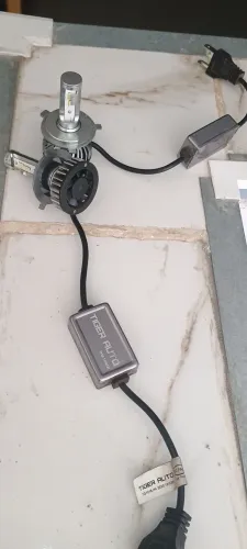 Lâmpada branca Sandero