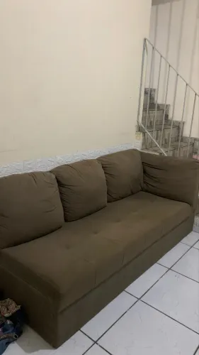 Sofá marrom em L