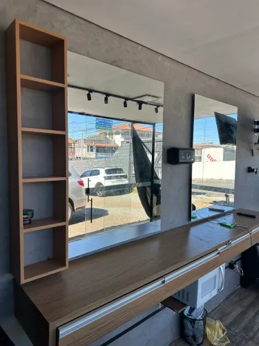 MÓVEIS PARA BARBEARIA