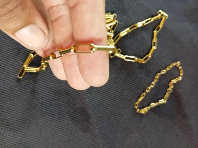 Venso. Oração e pulseira moeda antiga
