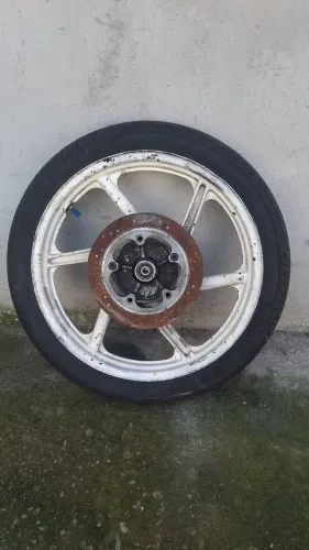Roda de anteira aro 18