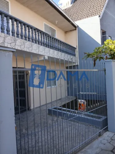 Sobrado com 4 quartos para alugar por R$ 3200.00, 160.00 m2 - SITIO CERCADO - CURITIBA/PR