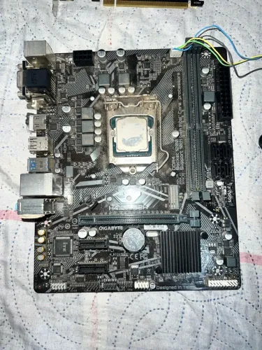 vendo computador de entrada para quem tá tentando montar um
