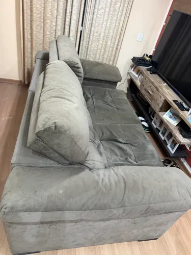 Sofá retrátil e reclinável
