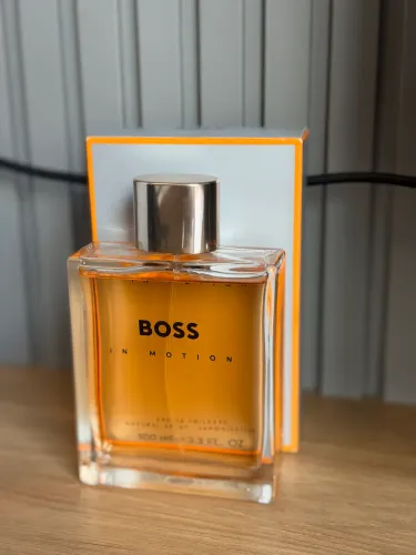PERFUME DE LUXO BOSS IN MOTION