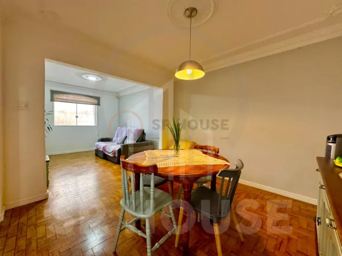 Casa a venda no Cambuci, 2 quartos, 2 banheiros, 104m².