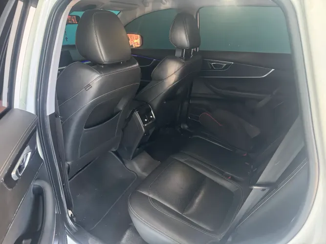 Chery Tiggo 8 TXS 1.6 Turbo Tgdi AUT 2021