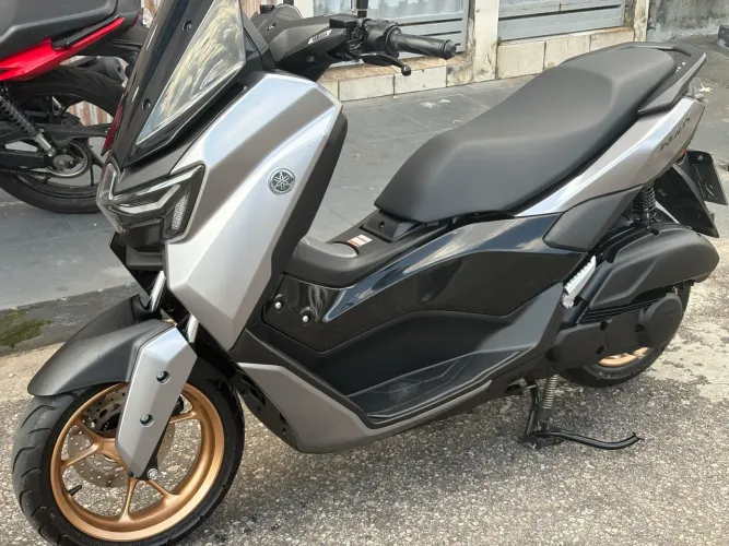 Apenas 3.000 KM rodados! Praticamente ZERO KM!