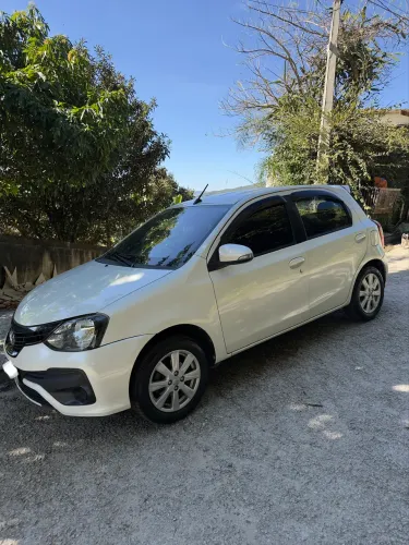 Toyota Etios X Plus 1.5 Flex 16V 5P Mec. 2019