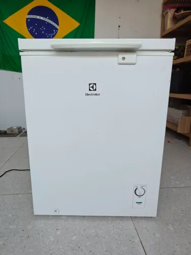 Freezer Horizontal Electrolux HE150 - 143L (220V) - Seminovo / Ótimo Estado
