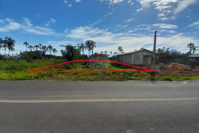 Terreno 300m² por Preço de Ocasião Lote no Campo com Estrutura de Cidade!
