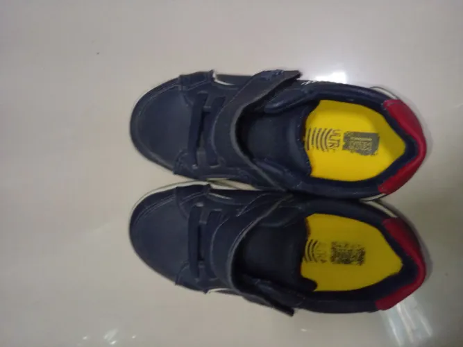 Sapatos de aqualidade