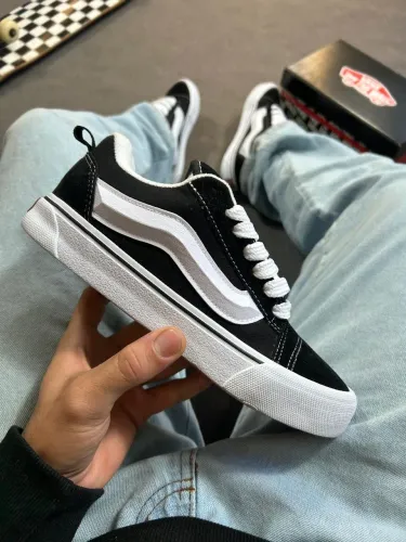 TÊNIS VANS OLD SKOOL KNU TRADICIONAL 