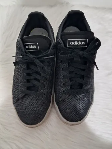 Adidas cloudfoam confort