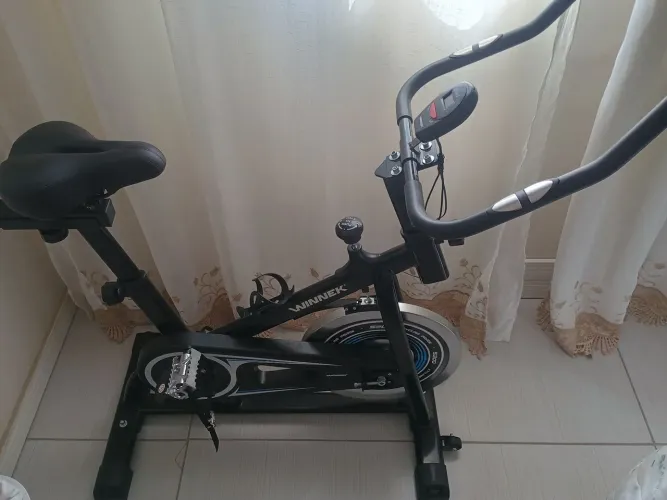 Bicicleta Ergométrica Spinning 6Kg Winnek