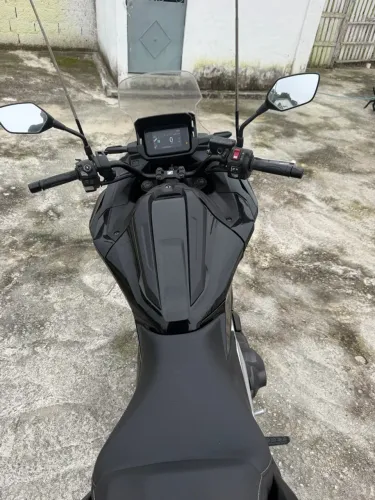 Moto de garagem