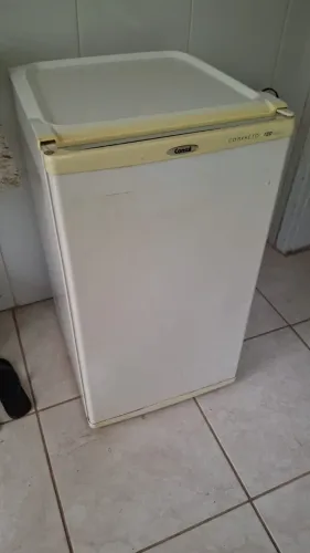 FRIGOBAR CONSUL 120 LITROS - 220 VOLTS