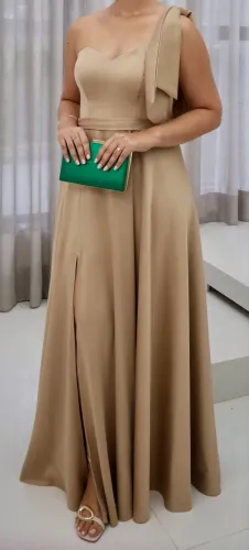 Vestido madrinha champanhe