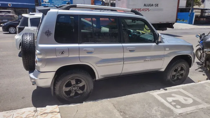 Mitsubishi Pajero TR4 2.0/ 2.0 Flex 16V 4X4 Mec. 2008