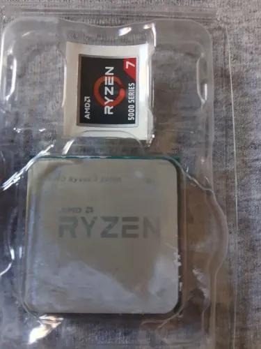 Processador AMD Ryzen 3 2200g + Cooler usados
