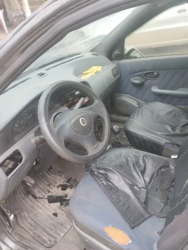 Fiat Siena 1.0 Mpi/ 500 1.0 MPI 2000