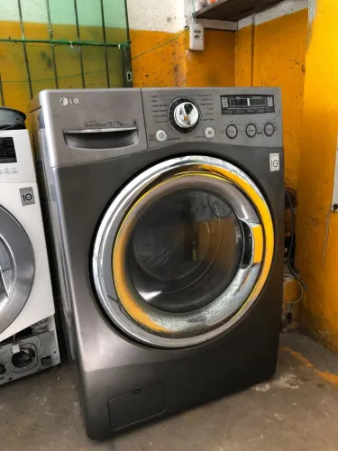 Lg Lava e Seca 12kg/7kg