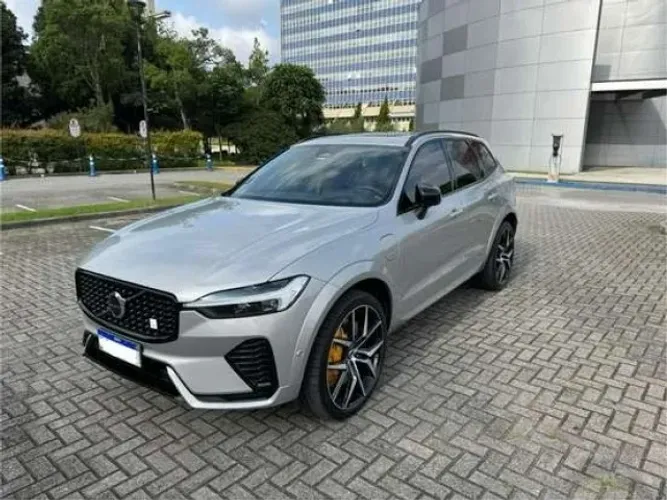 Volvo XC-60 T-8 Pol. Eng. 2.0 AWD (híbrido) 2023