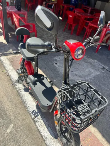 Scooter Elétrica MAJ 