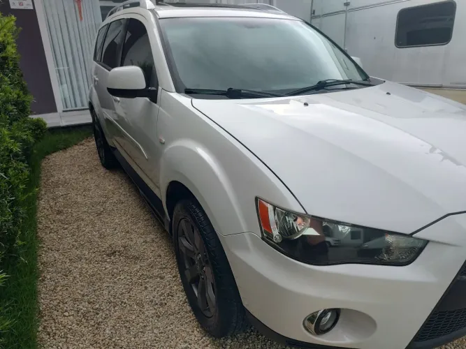 Mitsubishi Outlander 3.0/ GT 3.0 V6 Aut. 2010