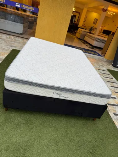 Cama Casal SEMINOVA BASE + COLCHÃO - Entrego! 