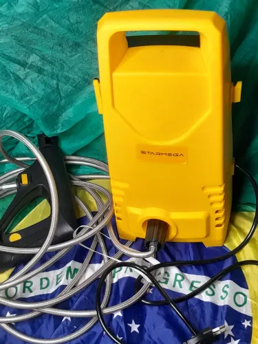 Lavadora de Alta pressão stamega sem a mangueira - motor foncionando