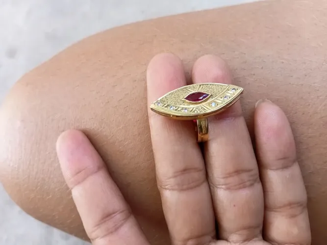 Marquise em ouro