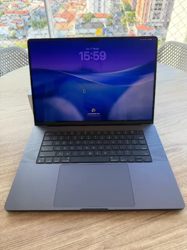 Apple Macbook Pro M4 Max 16" 36GB RAM 1 TB SSD