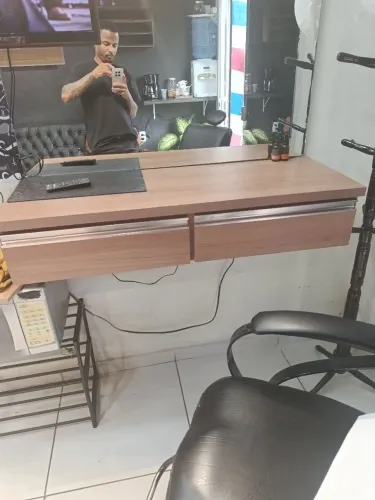 Vendo bancada pra barbearia