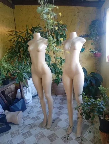 Manequins