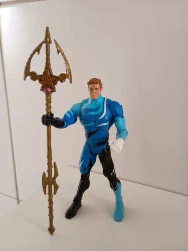 DC Universe Classics Aquaman em sua versão Ocean Warrior (traje azul) Raro