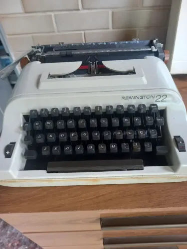 Máquina de Escrever Remington