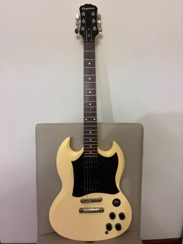 Guitarra Epiphone SG
