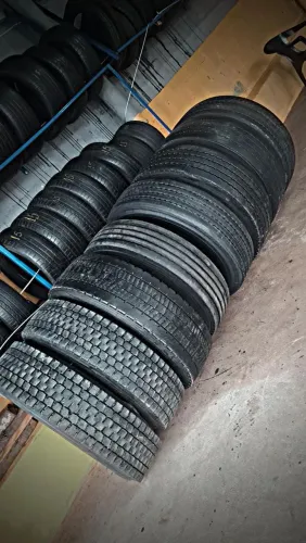 Pneus 295/80R22.5