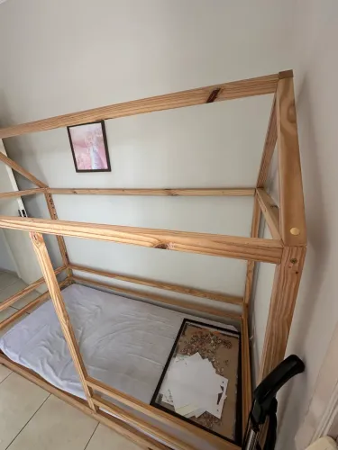 Cama de chão infantil