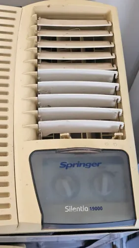 Ar condicionado springer 19mil BTUs 