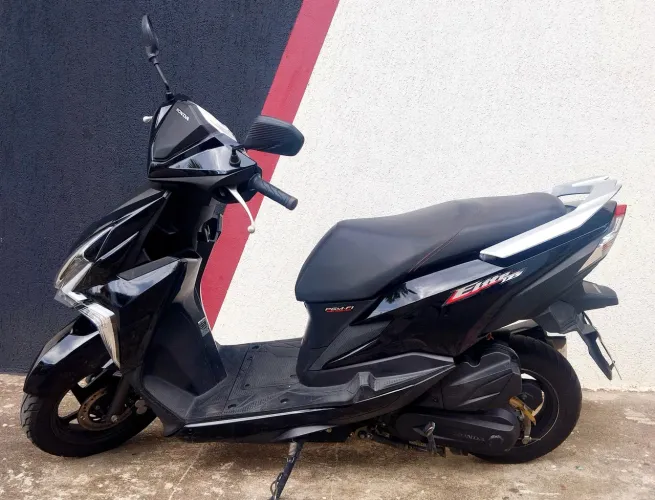 Moto Honda Elite 125 ano 2019/19 preta