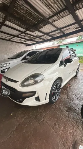 Fiat Punto Blackmotion 1.8 Flex 16V 5P. 2014