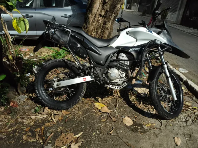 Xre 300 Vendo ou troco por BMW