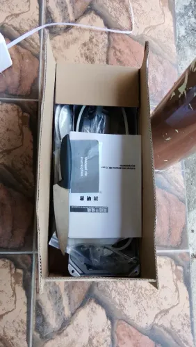 Máquina de costura reta Yamata 8700 silenciosa nova
