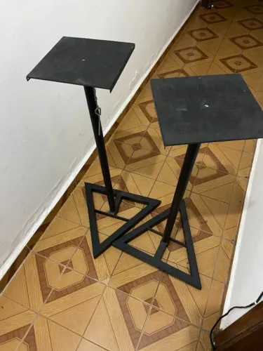 Suporte de caixa de som 