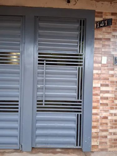 portão  de elevação 