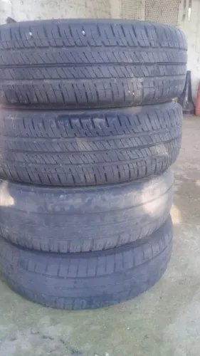 Pneus 185/70 14