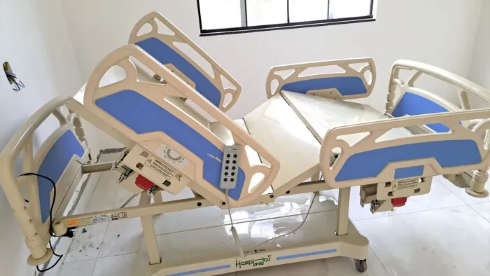 Cama hospitalar elétrica 