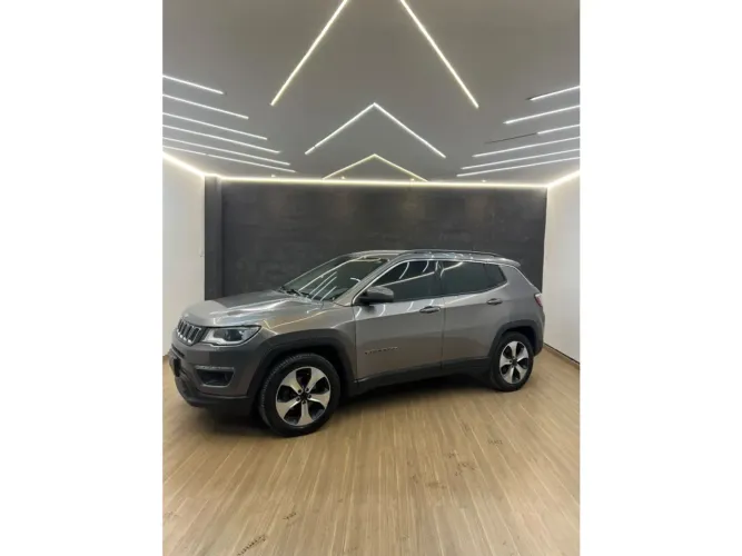 Jeep Compass Longitude 2.0 4X2 Flex 16V Aut. 2017